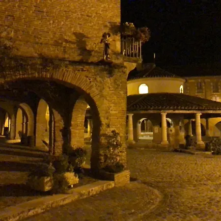 Le Petit Atelier Bed and breakfast Auvillar