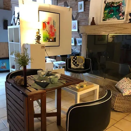 Le Petit Atelier Bed and breakfast *
